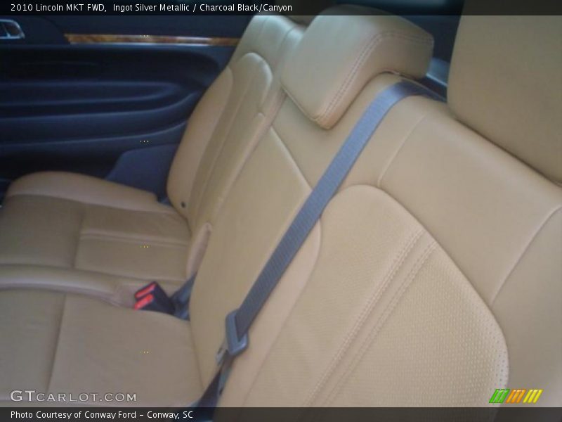 Ingot Silver Metallic / Charcoal Black/Canyon 2010 Lincoln MKT FWD