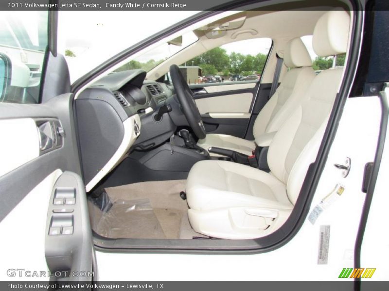 Candy White / Cornsilk Beige 2011 Volkswagen Jetta SE Sedan