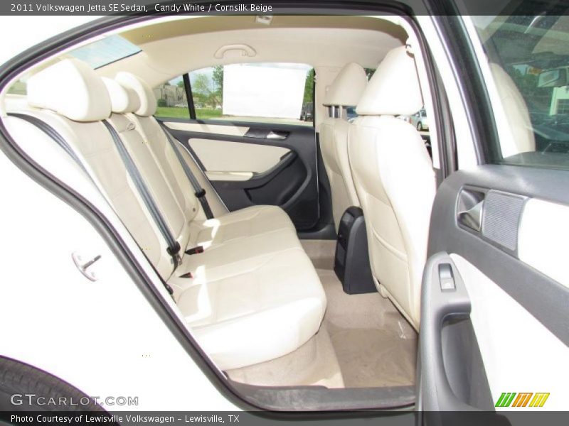 Candy White / Cornsilk Beige 2011 Volkswagen Jetta SE Sedan