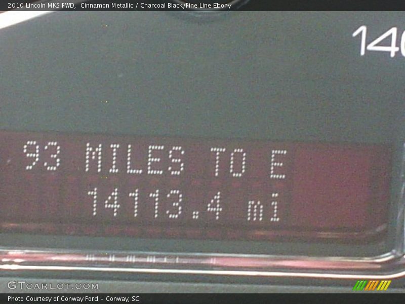 Cinnamon Metallic / Charcoal Black/Fine Line Ebony 2010 Lincoln MKS FWD