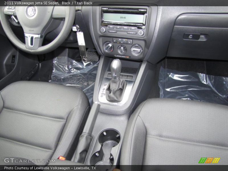 Black / Titan Black 2011 Volkswagen Jetta SE Sedan