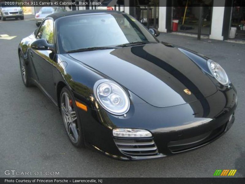 Front 3/4 View of 2010 911 Carrera 4S Cabriolet