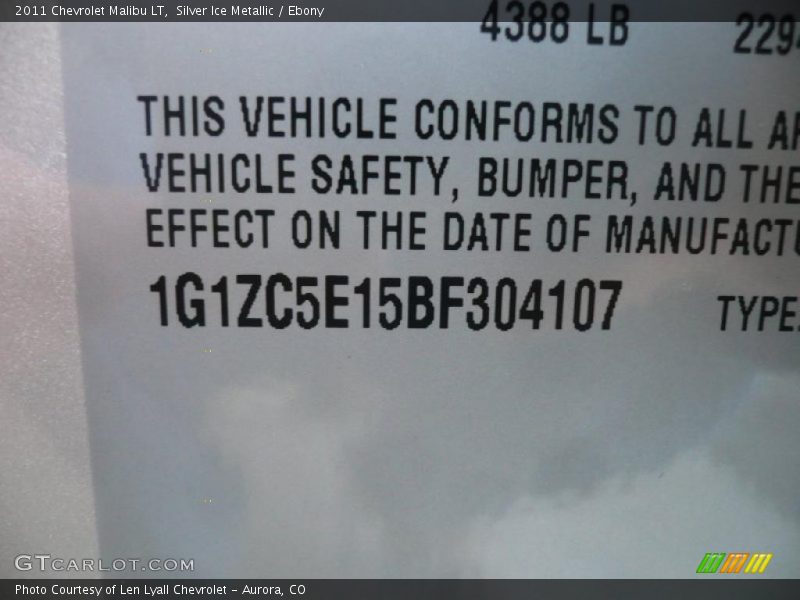 Silver Ice Metallic / Ebony 2011 Chevrolet Malibu LT