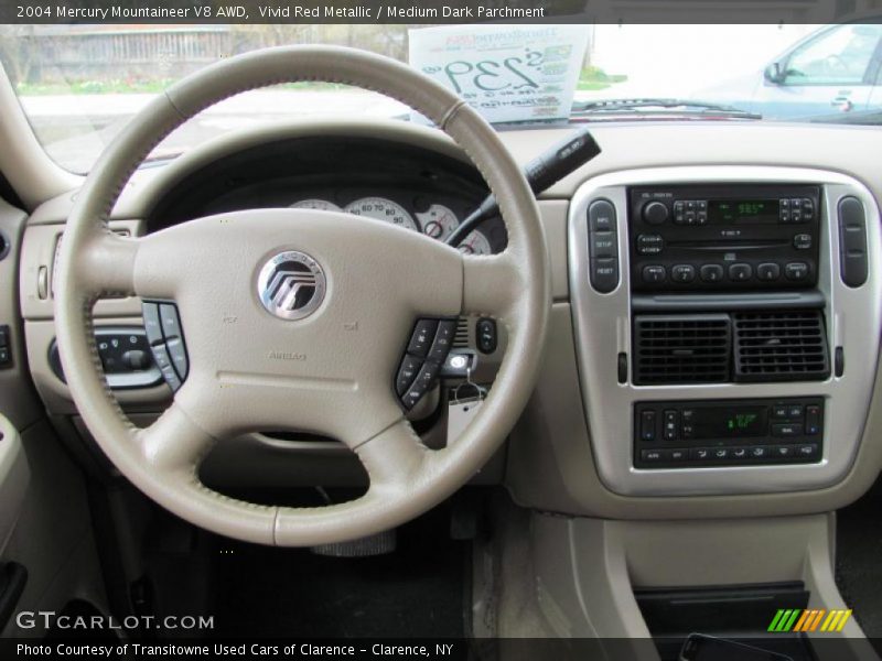 Dashboard of 2004 Mountaineer V8 AWD