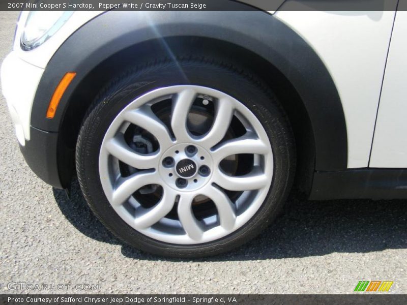 Pepper White / Gravity Tuscan Beige 2007 Mini Cooper S Hardtop