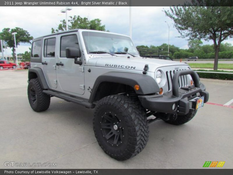 Front 3/4 View of 2011 Wrangler Unlimited Rubicon 4x4