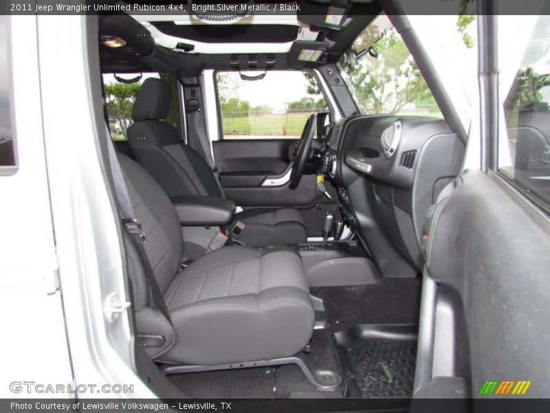 Bright Silver Metallic / Black 2011 Jeep Wrangler Unlimited Rubicon 4x4