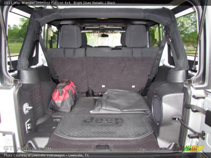  2011 Wrangler Unlimited Rubicon 4x4 Trunk