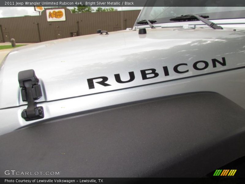 Bright Silver Metallic / Black 2011 Jeep Wrangler Unlimited Rubicon 4x4