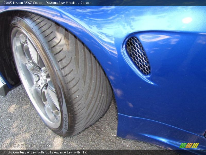 Daytona Blue Metallic / Carbon 2005 Nissan 350Z Coupe
