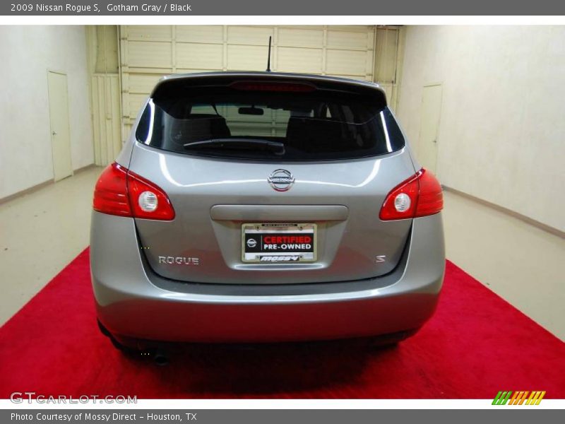 Gotham Gray / Black 2009 Nissan Rogue S