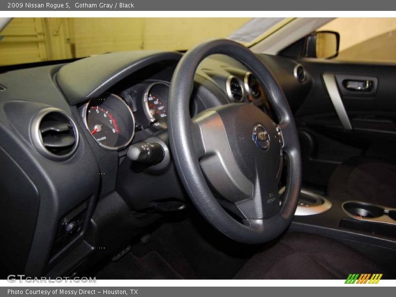 Gotham Gray / Black 2009 Nissan Rogue S