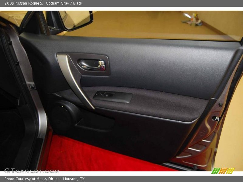 Gotham Gray / Black 2009 Nissan Rogue S