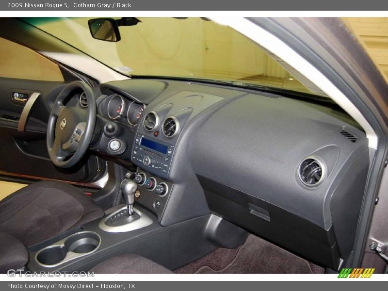 Gotham Gray / Black 2009 Nissan Rogue S