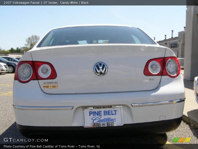 Candy White / Black 2007 Volkswagen Passat 2.0T Sedan