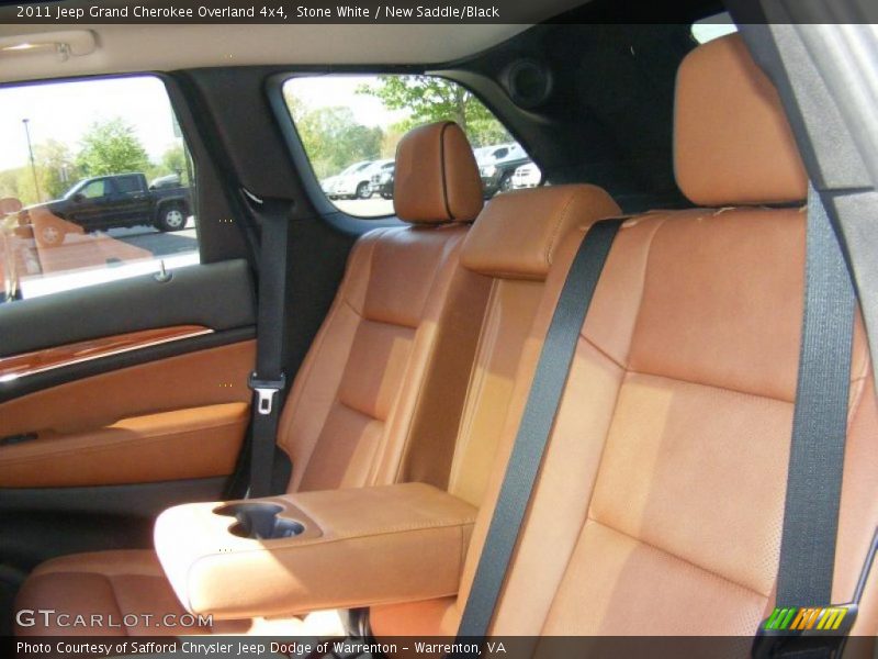 Stone White / New Saddle/Black 2011 Jeep Grand Cherokee Overland 4x4