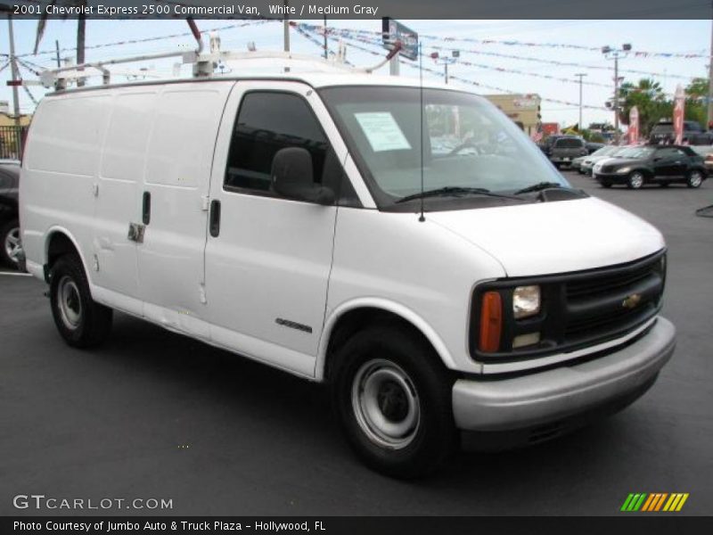 White / Medium Gray 2001 Chevrolet Express 2500 Commercial Van