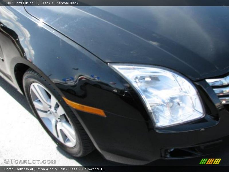 Black / Charcoal Black 2007 Ford Fusion SE