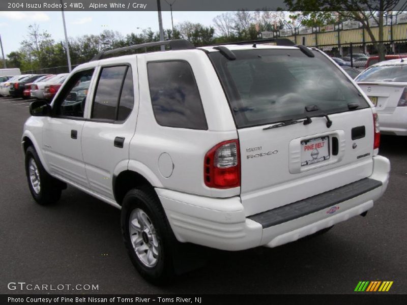 Alpine White / Gray 2004 Isuzu Rodeo S 4WD