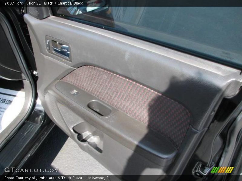 Black / Charcoal Black 2007 Ford Fusion SE