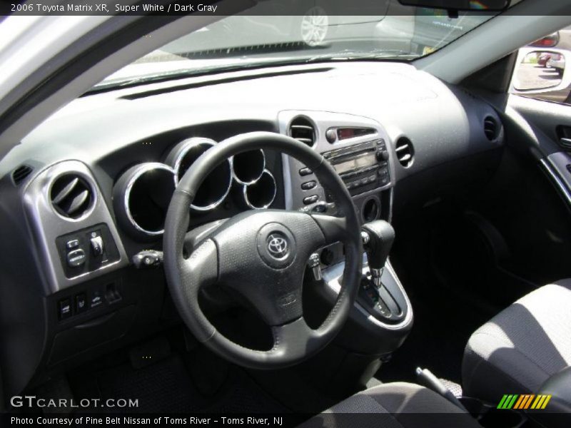 Super White / Dark Gray 2006 Toyota Matrix XR