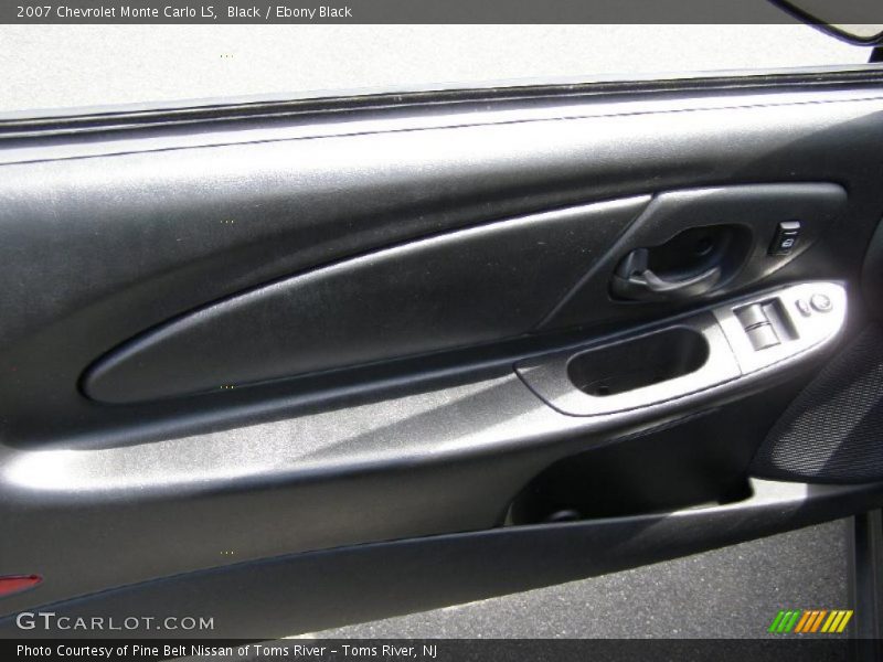Black / Ebony Black 2007 Chevrolet Monte Carlo LS