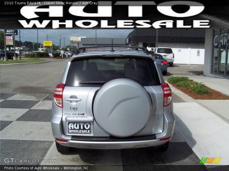 Classic Silver Metallic / Ash Gray 2010 Toyota RAV4 I4