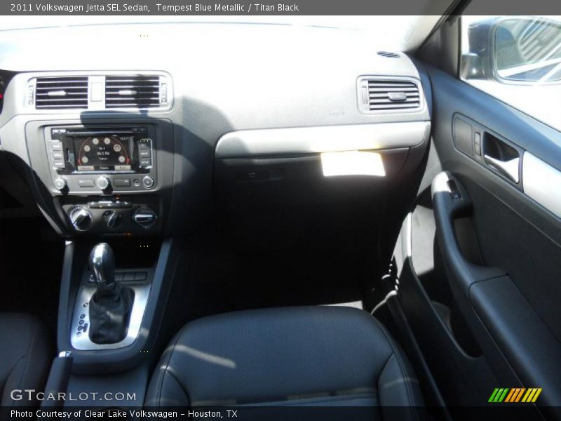 Tempest Blue Metallic / Titan Black 2011 Volkswagen Jetta SEL Sedan