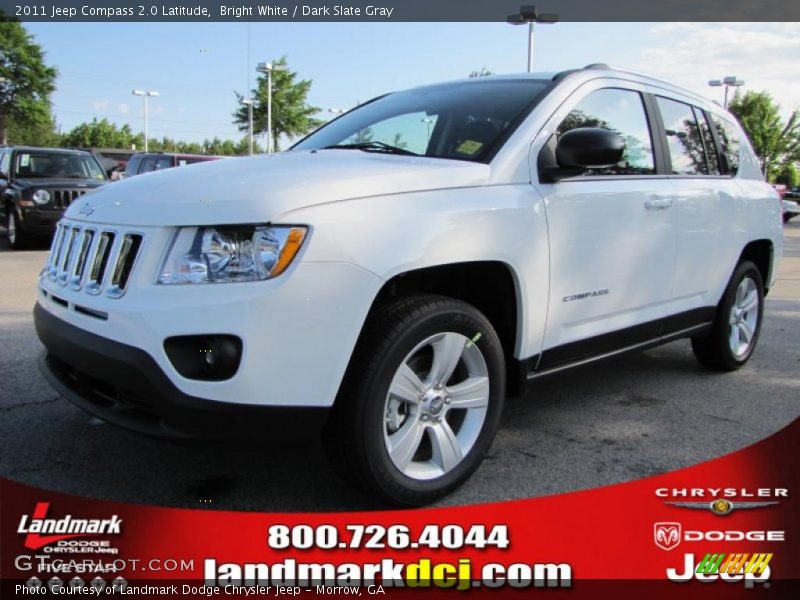 Bright White / Dark Slate Gray 2011 Jeep Compass 2.0 Latitude