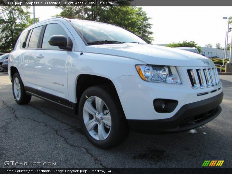 Bright White / Dark Slate Gray 2011 Jeep Compass 2.0 Latitude