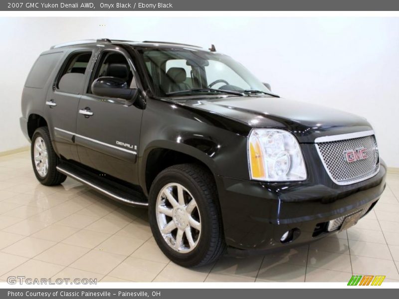 Onyx Black / Ebony Black 2007 GMC Yukon Denali AWD