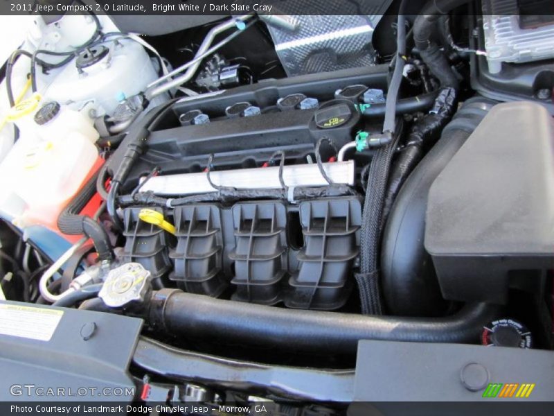 Bright White / Dark Slate Gray 2011 Jeep Compass 2.0 Latitude