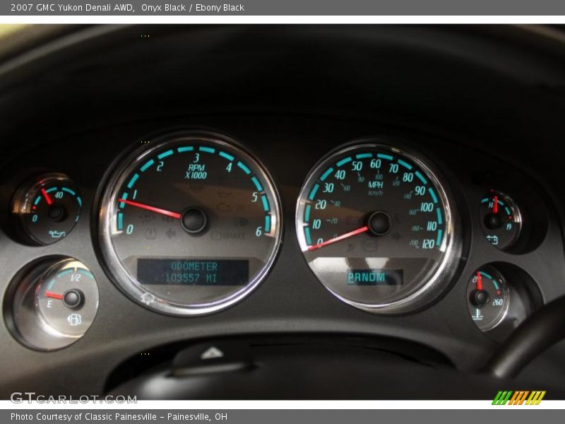 Onyx Black / Ebony Black 2007 GMC Yukon Denali AWD