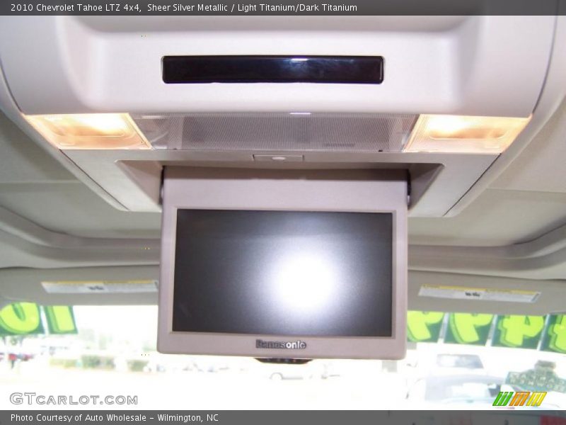 Sheer Silver Metallic / Light Titanium/Dark Titanium 2010 Chevrolet Tahoe LTZ 4x4