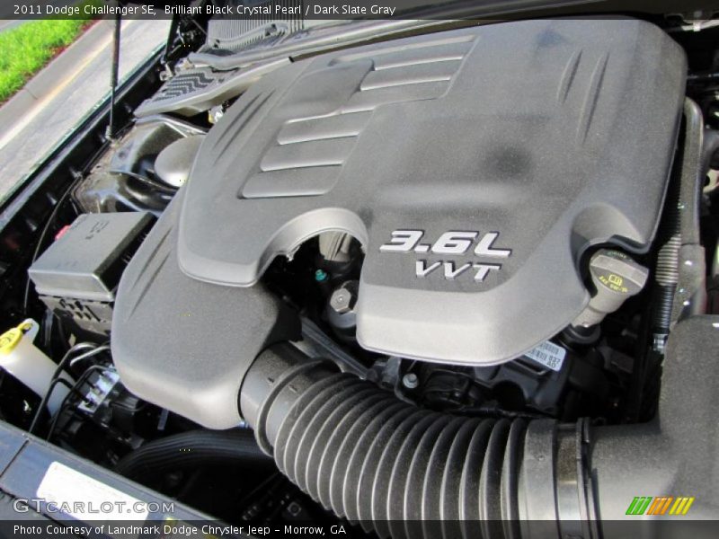 Brilliant Black Crystal Pearl / Dark Slate Gray 2011 Dodge Challenger SE