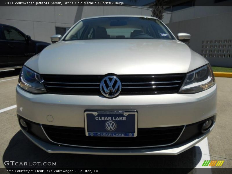White Gold Metallic / Cornsilk Beige 2011 Volkswagen Jetta SEL Sedan