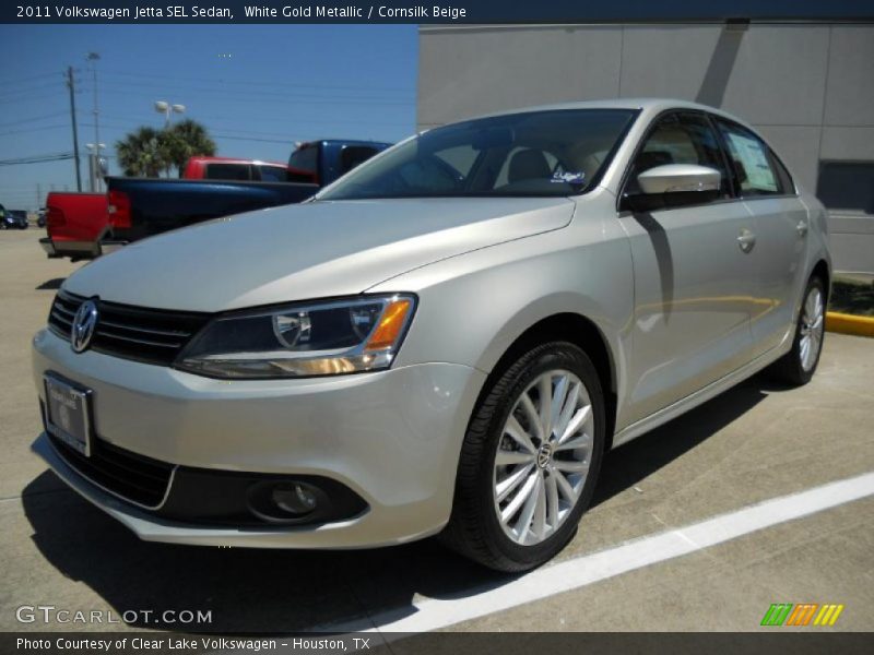 White Gold Metallic / Cornsilk Beige 2011 Volkswagen Jetta SEL Sedan