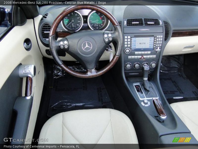 Dashboard of 2008 SLK 280 Roadster