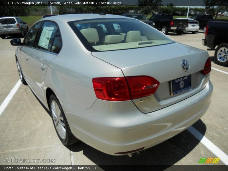 White Gold Metallic / Cornsilk Beige 2011 Volkswagen Jetta SEL Sedan