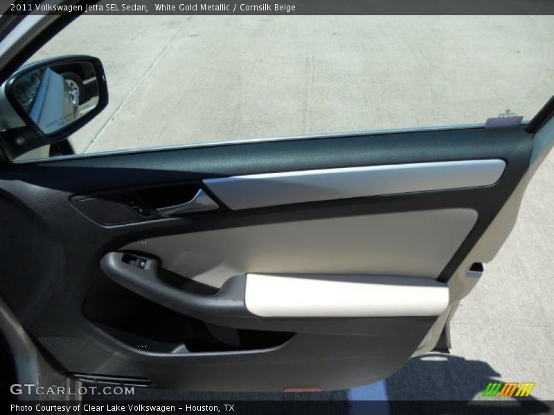 White Gold Metallic / Cornsilk Beige 2011 Volkswagen Jetta SEL Sedan
