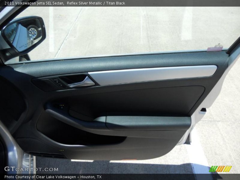 Reflex Silver Metallic / Titan Black 2011 Volkswagen Jetta SEL Sedan