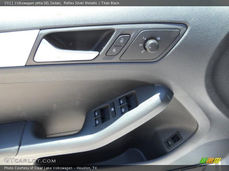 Reflex Silver Metallic / Titan Black 2011 Volkswagen Jetta SEL Sedan