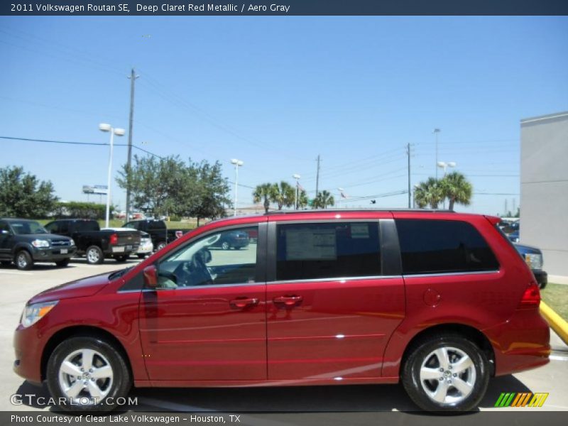 Deep Claret Red Metallic / Aero Gray 2011 Volkswagen Routan SE