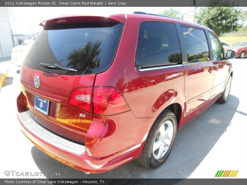 Deep Claret Red Metallic / Aero Gray 2011 Volkswagen Routan SE