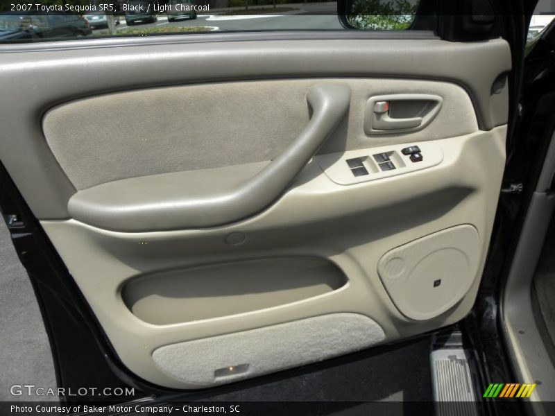 Black / Light Charcoal 2007 Toyota Sequoia SR5