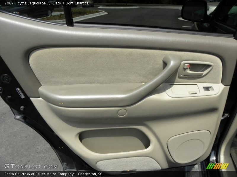 Black / Light Charcoal 2007 Toyota Sequoia SR5