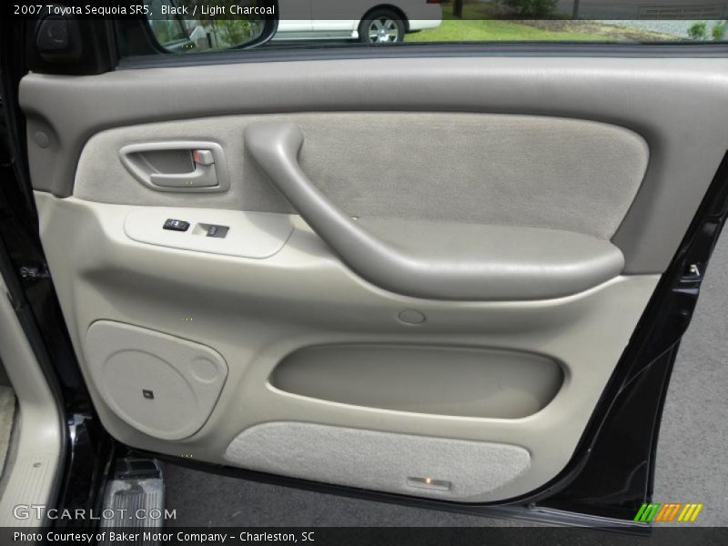 Black / Light Charcoal 2007 Toyota Sequoia SR5