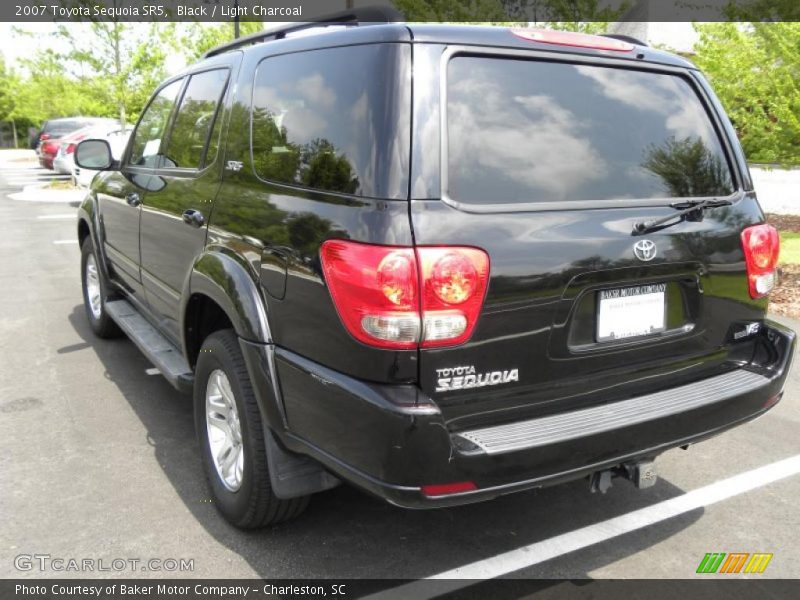 Black / Light Charcoal 2007 Toyota Sequoia SR5