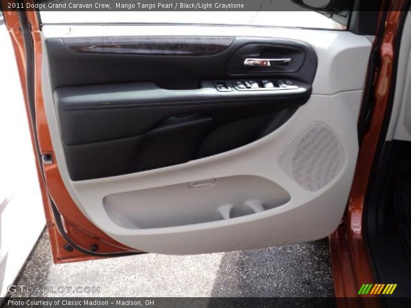 Door Panel of 2011 Grand Caravan Crew