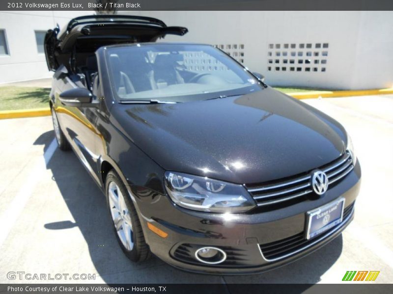 Black / Titan Black 2012 Volkswagen Eos Lux